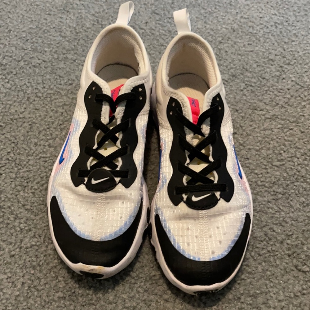 Kids nike shoes